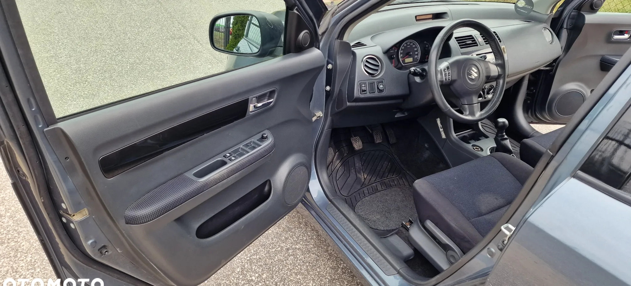 Suzuki Swift cena 11900 przebieg: 173798, rok produkcji 2007 z Toruń małe 781